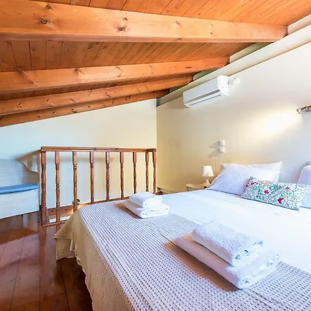 Feriehus Renovated 4 Bdrm House W/garden Near The Sea